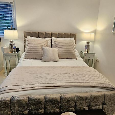 Beautiful One Bed Studio Flat - Dog Friendly Bridgwater Exterior photo