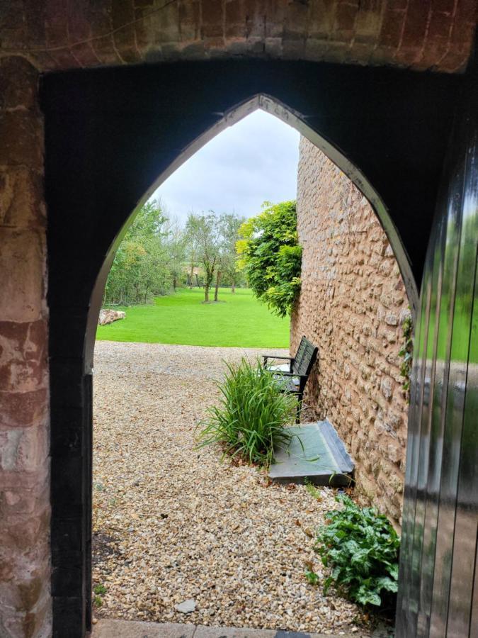 Beautiful One Bed Studio Flat - Dog Friendly Bridgwater Exterior photo