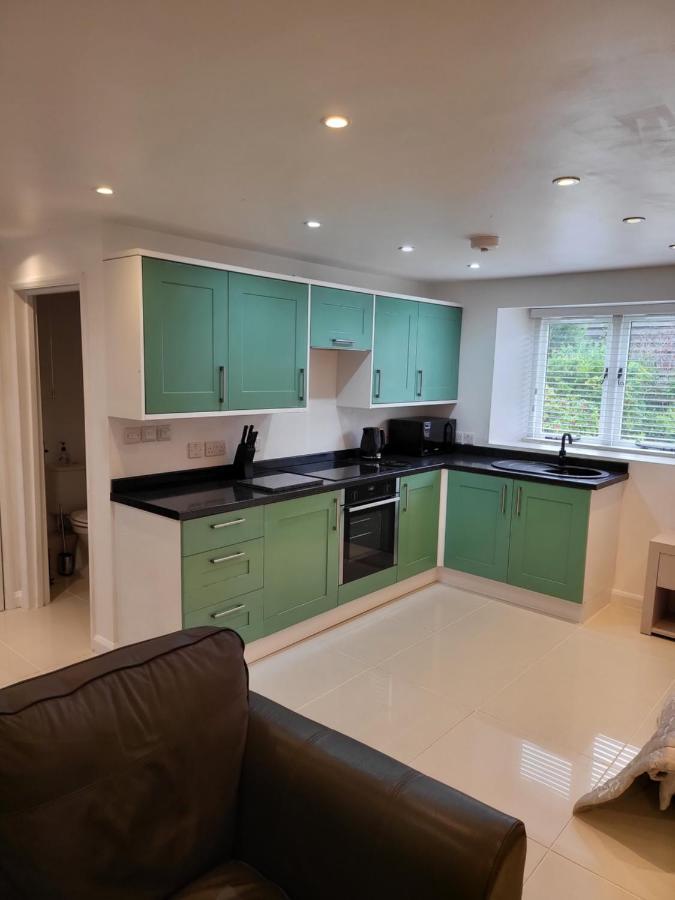 Beautiful One Bed Studio Flat - Dog Friendly Bridgwater Exterior photo